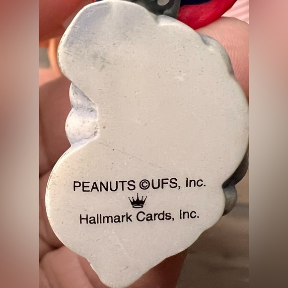 Hallmark 2004 The Peanuts Games 4 Christmas Ornaments Snoopy, Lucy Charlie Brown - Picture 6 of 15